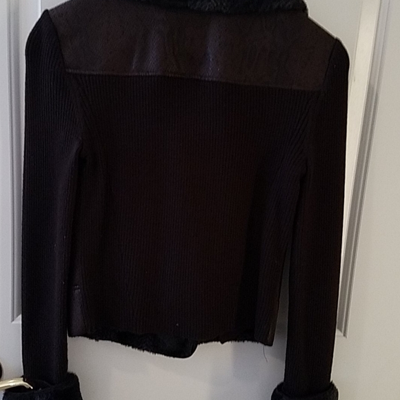 Cache faux fur/leather sweater - Picture 5 of 5